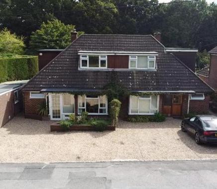 Abacus Bed And Breakfast, Blackwater, Hampshire Camberley Eksteriør bilde